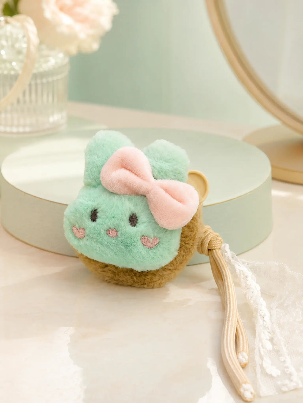 Mirror Mint Bow studio image